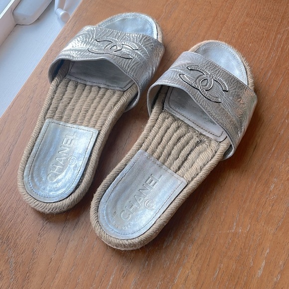 CHANEL slides sandals metallic silver espadrilles size 37 6 6.5 7 - Picture 8 of 11